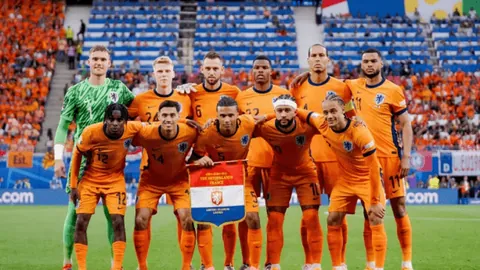 意甲挑战加剧：迪巴拉缺阵，拉涅利呼吁全员加力